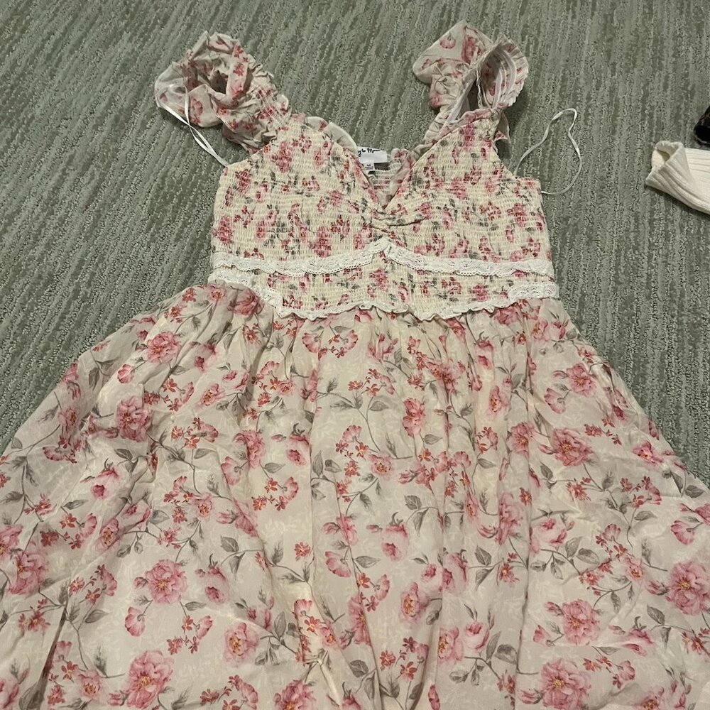 Sky to Moon Floral Dress M